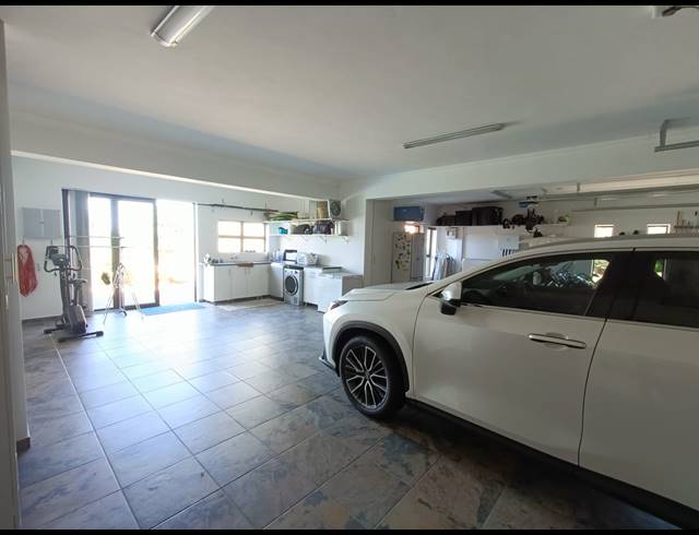 3 bed property for sale in GEORGE